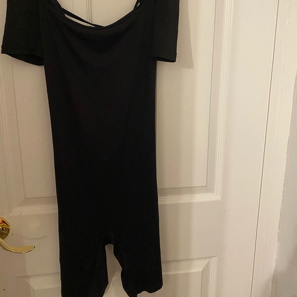 Black tie up romper - Picture 1 of 2